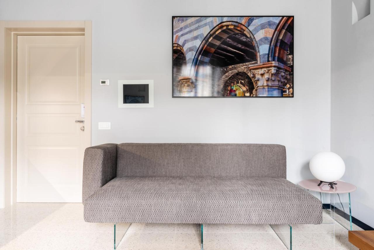 Palazzo Visconti - by MyHomeInCôme Esterno foto